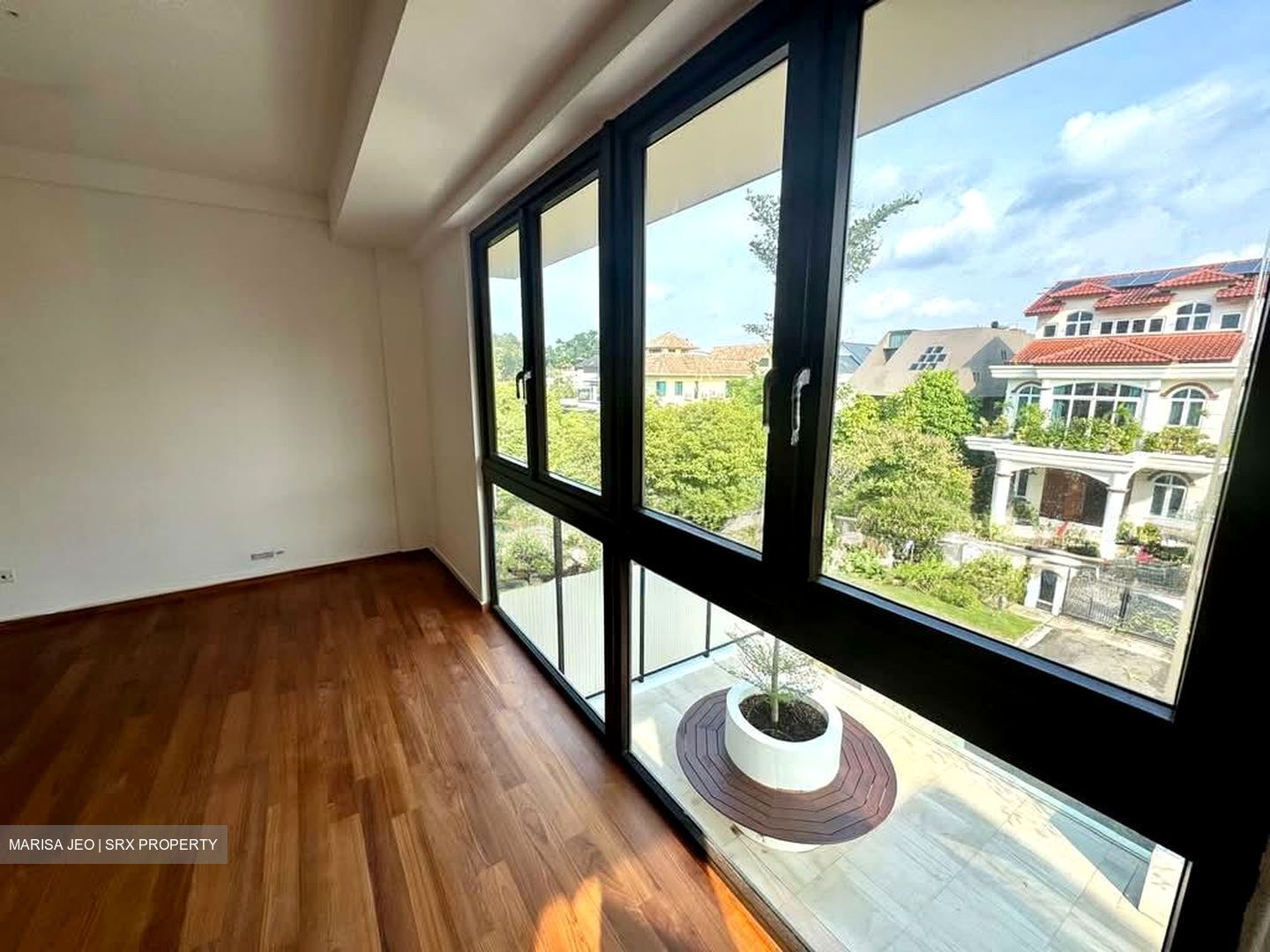 Coronation Road (D10), Semi-Detached #586256441